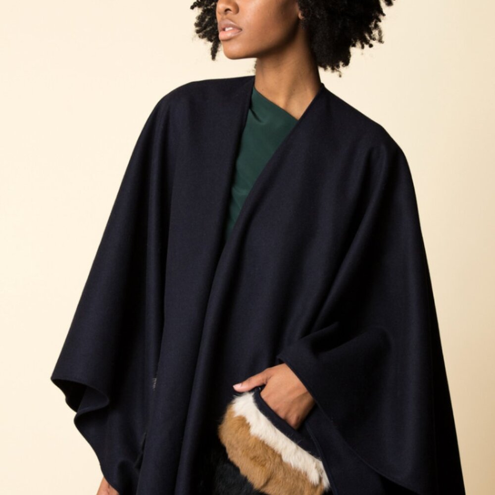 Donni Charm Wool Cape with FUR POCKETS, OS